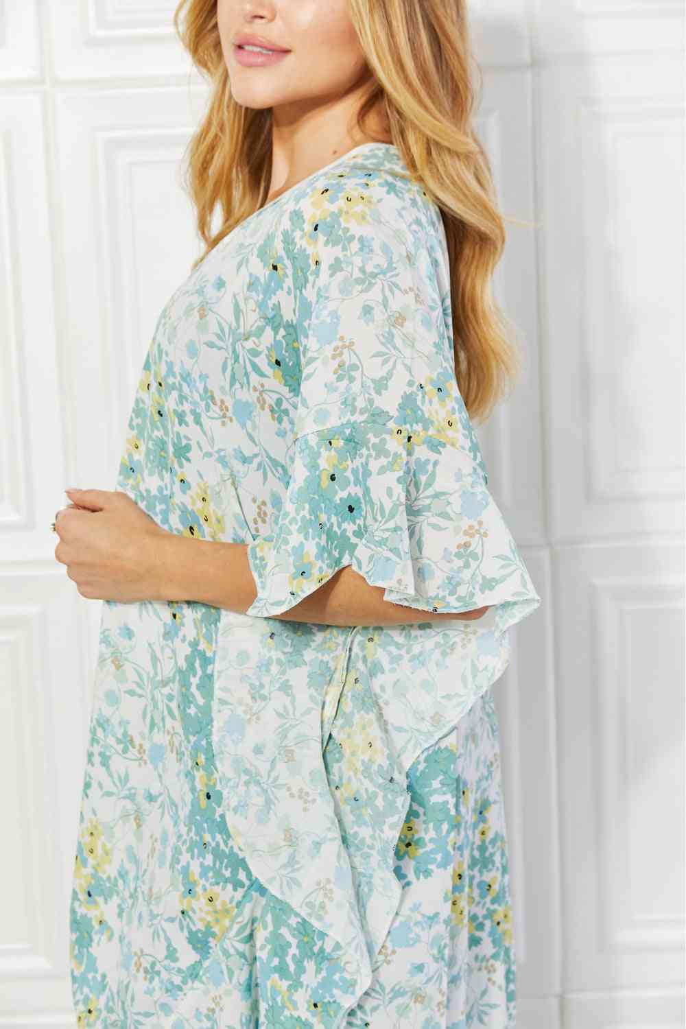 Justin Taylor Fields of Poppy Floral Kimono in Green