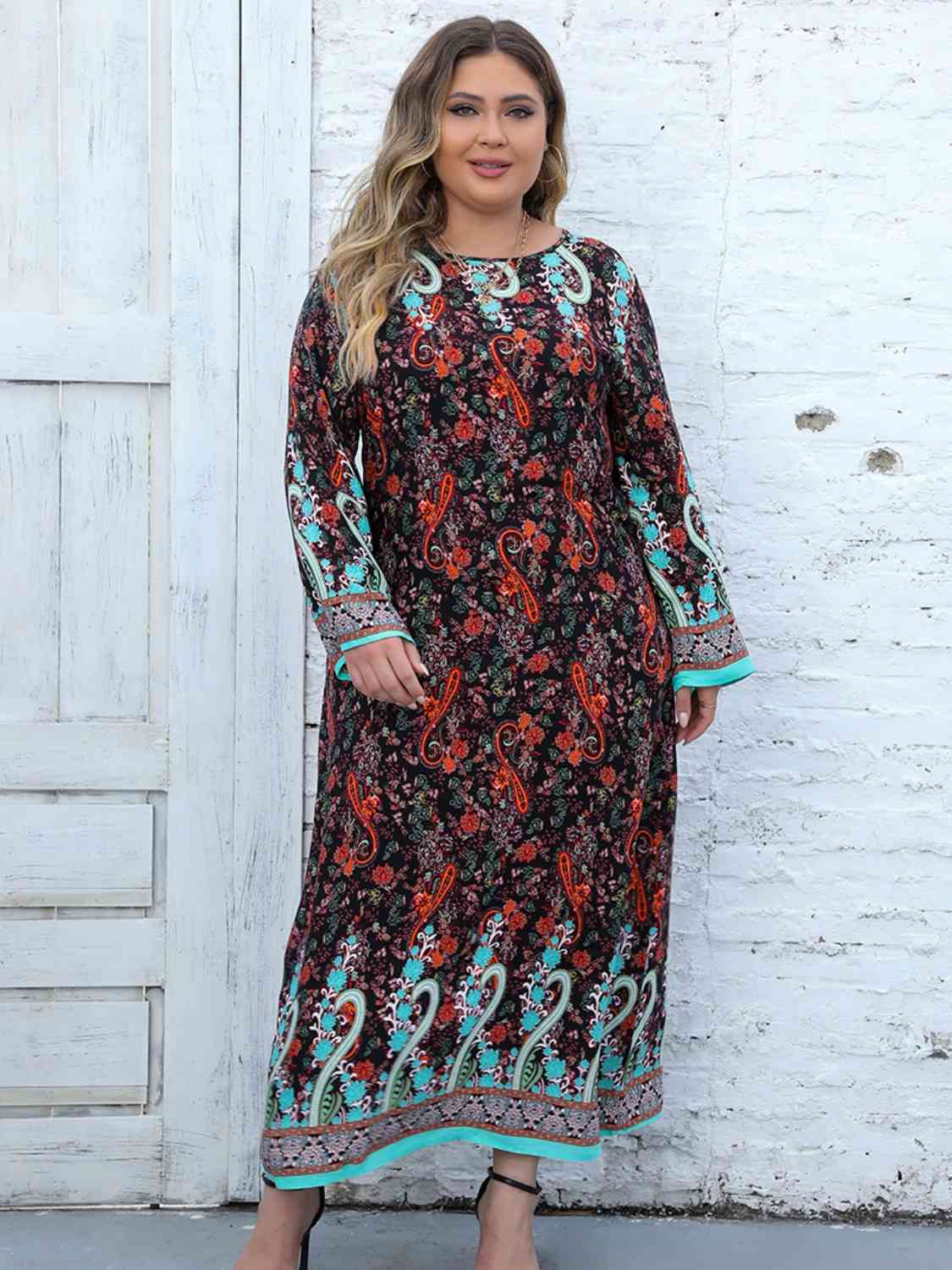 Plus Size Floral Tassel Round Neck Dress